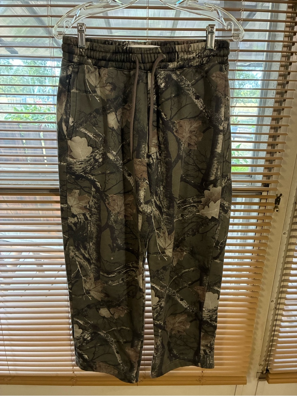 Mens HOLLISTER Heavy Weight Sweat Pants Green Camo SZ Small